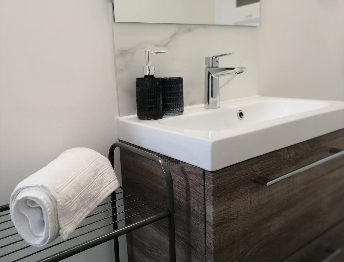 Cosy Room - Centre Ville - 2 Pers Sarreguemines Εξωτερικό φωτογραφία